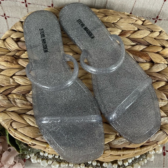 Steve Madden “PIKE” Jelly Flip Flop Sandals Size 5 Silver Glitter New - Picture 2 of 4